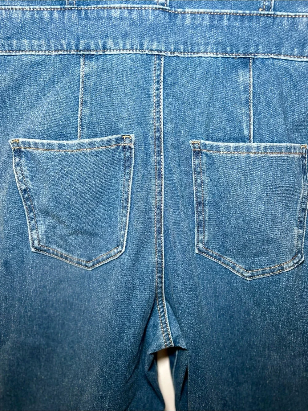 ✨ Jessica Simpson Denim Flare Jumpsuit Whishered Blue Retro 70s Size 8 - Picture 6 of 8